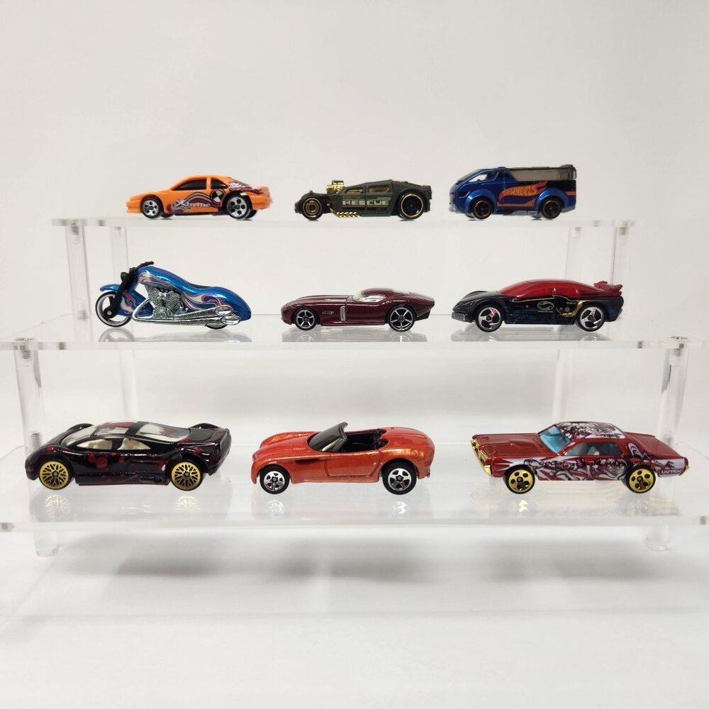 Lot of (9) Hot Wheels Diecast Cars 1998-2022 1/64 (b1)
